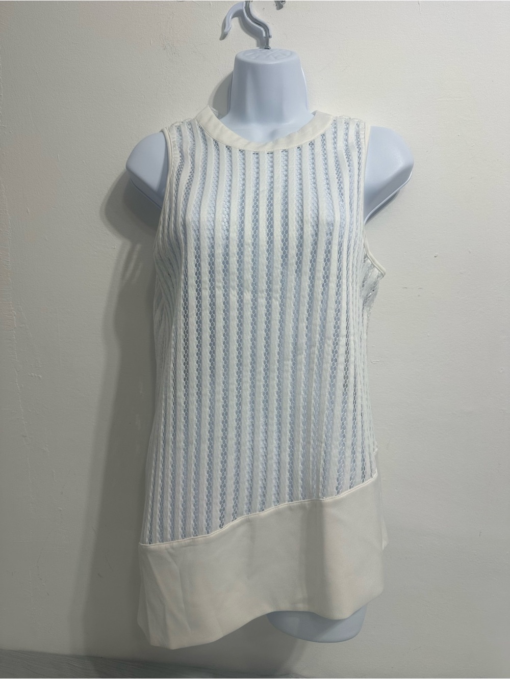 XOXO Ivory and White Sleeveless Knit Tank